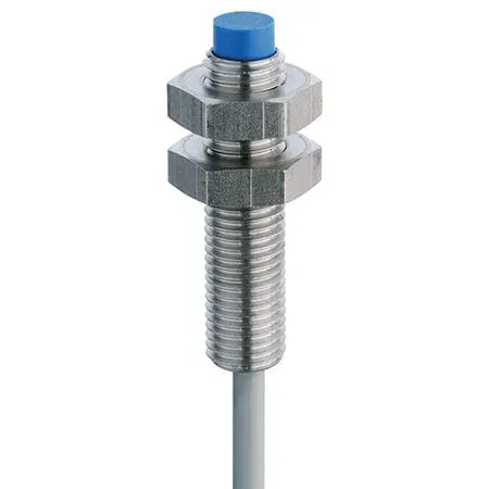 Contrinex Classics 600 DW-AD-631-M8 capteur M8 4 mm IO-Link