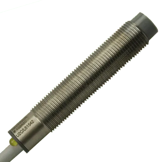 Rechner IAS-10-A22/65-S-M12-PA/VAb-Z02-0 détecteur inductif M12