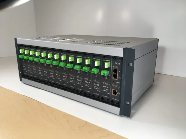 Opsens CoreSens conditionneur fibre optique multivoies synchronisé